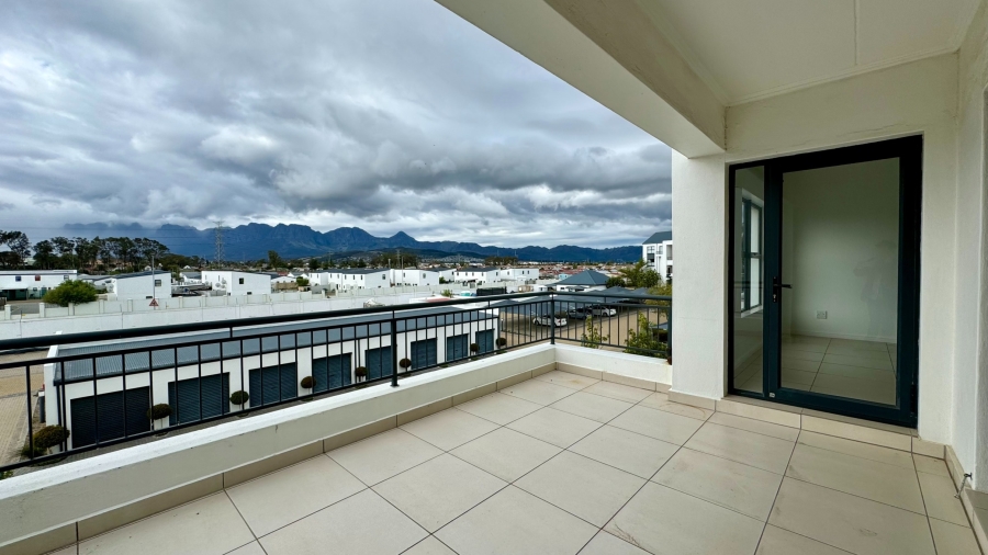 2 Bedroom Property for Sale in De Velde Western Cape